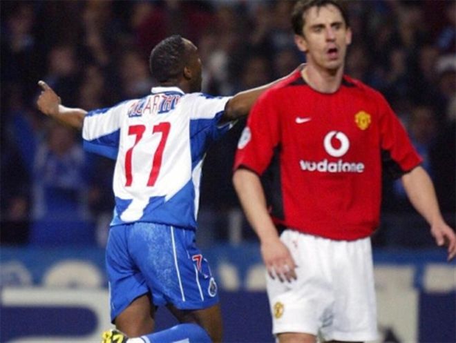 他多次以精 他多次以精