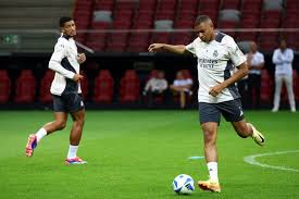 的广泛讨论 的广泛讨论